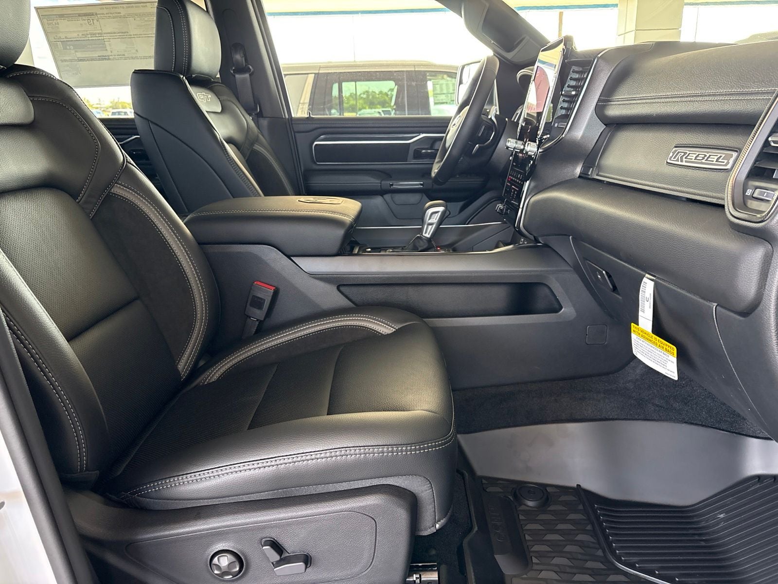 2027 RAM Ram 1500 RAM 1500 REBEL CREW CAB 4X4 5'7' BOX
