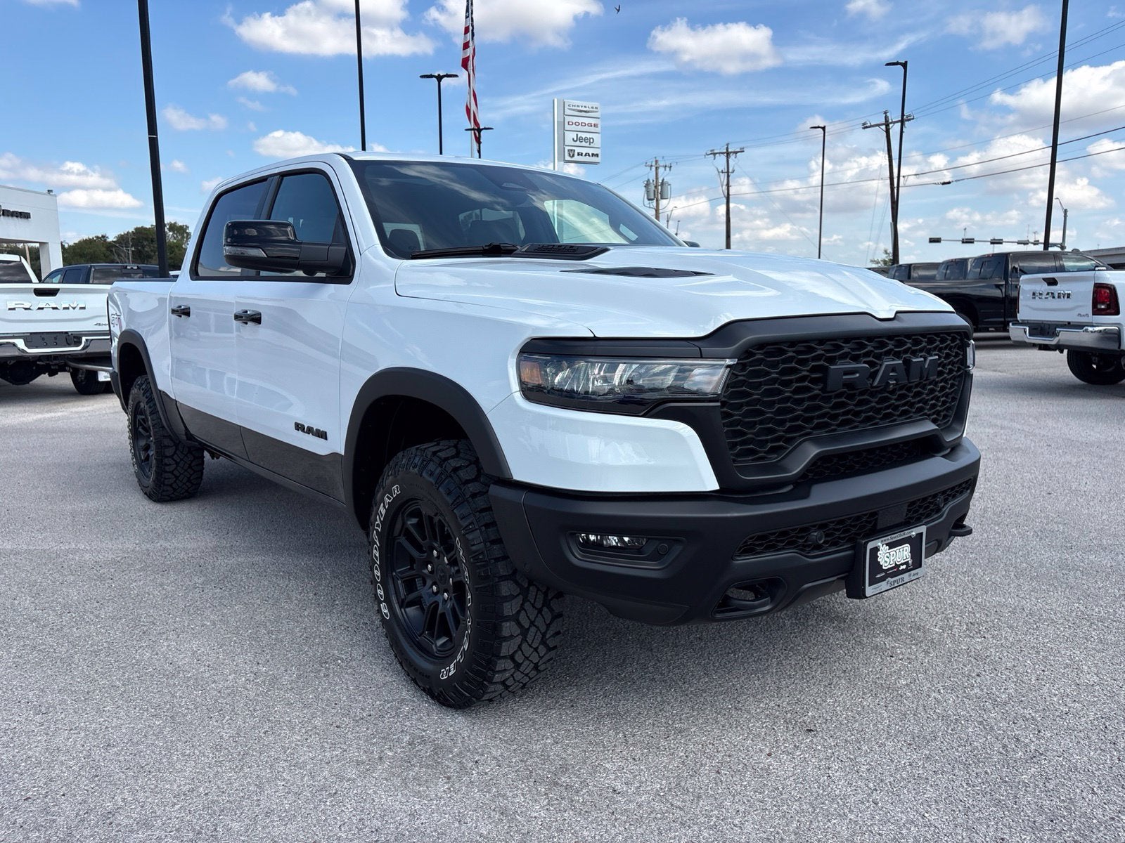 2027 RAM Ram 1500 RAM 1500 REBEL CREW CAB 4X4 5'7' BOX