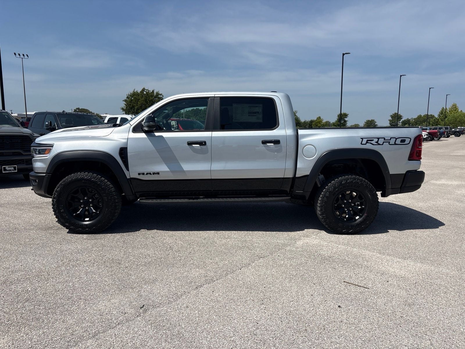 2026 RAM Ram 1500 RAM 1500 RHO CREW CAB 4X4 5'7' BOX