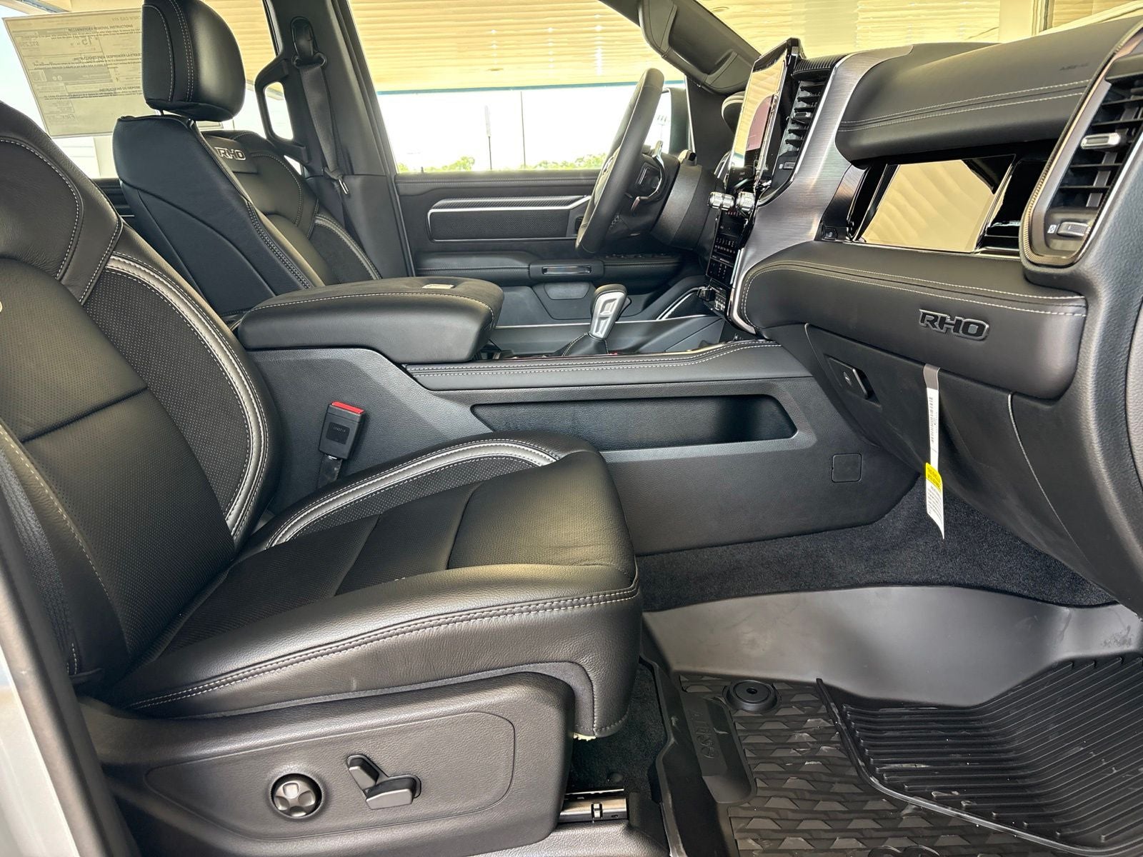 2026 RAM Ram 1500 RAM 1500 RHO CREW CAB 4X4 5'7' BOX