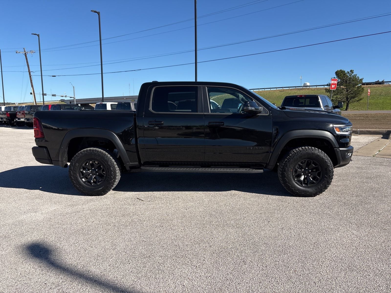 2026 RAM Ram 1500 RAM 1500 RHO CREW CAB 4X4 5'7' BOX