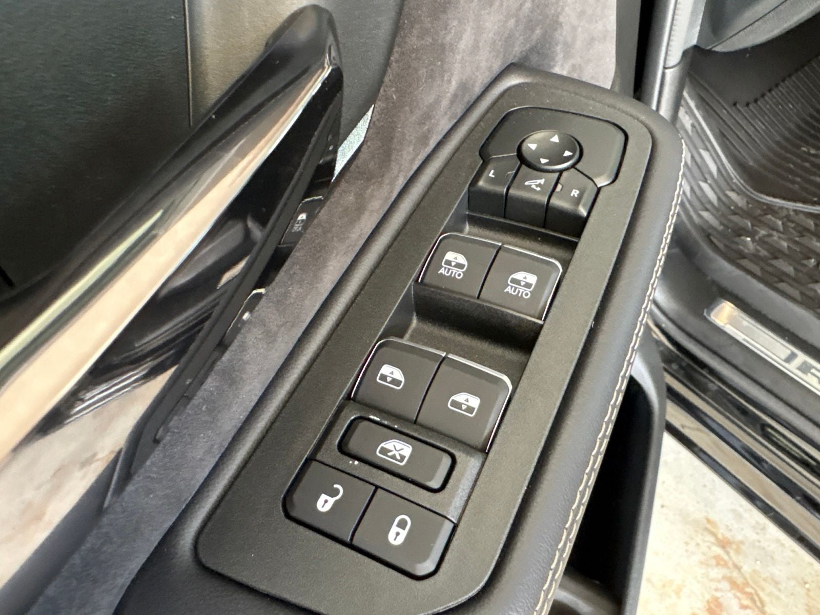 2027 RAM Ram 1500 RAM 1500 RHO CREW CAB 4X4 5'7' BOX