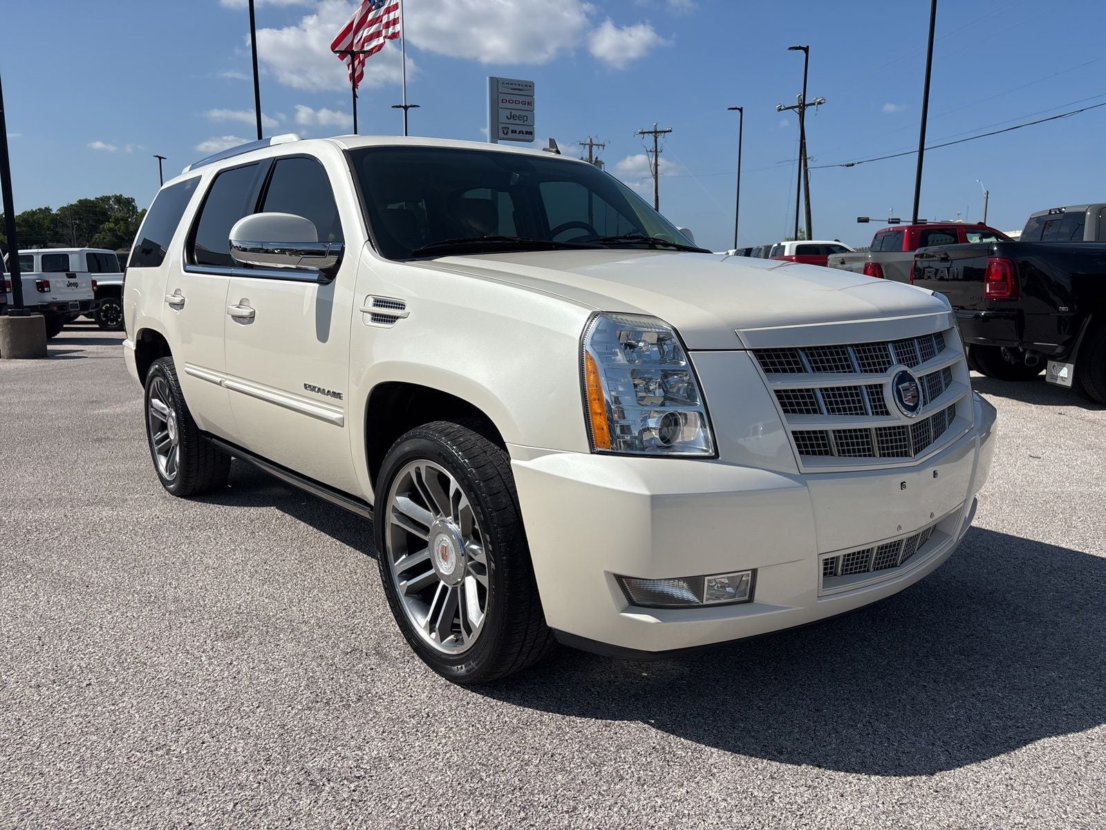 2013 Cadillac Escalade Premium