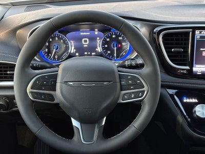 2027 Chrysler Pacifica PACIFICA SELECT