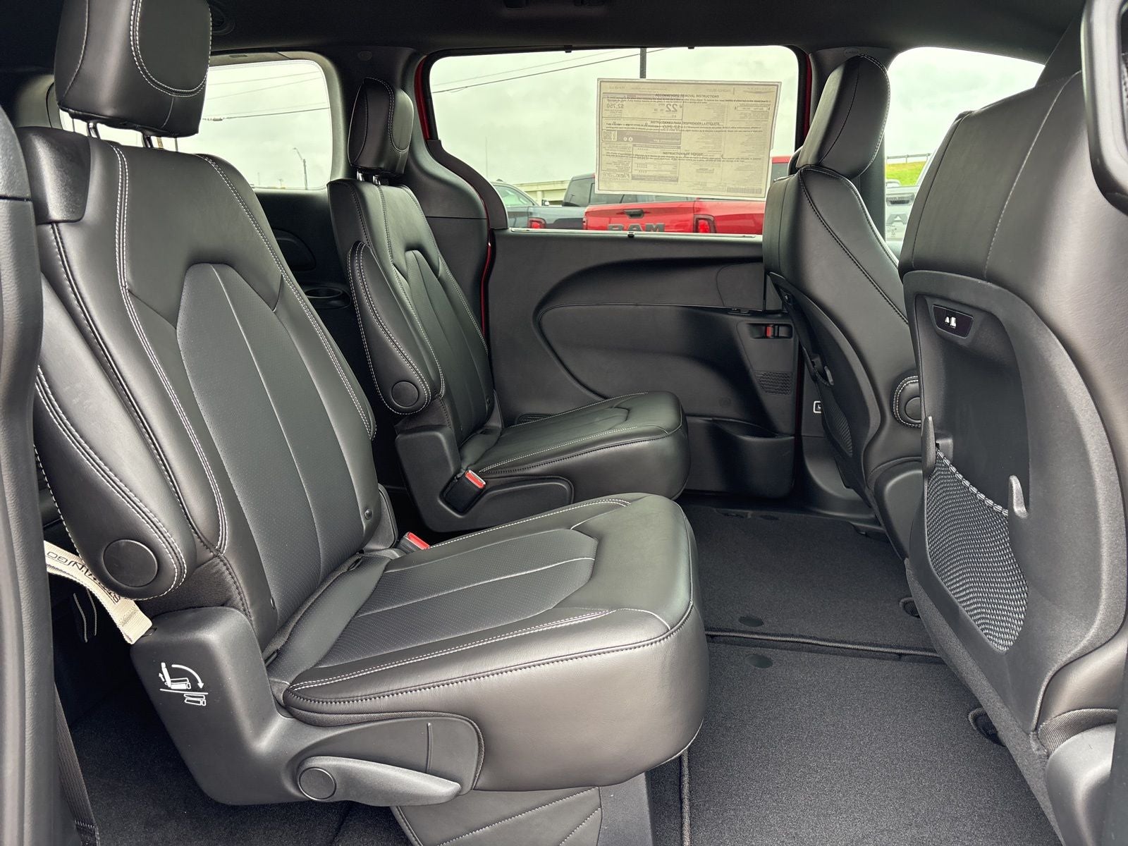 2026 Chrysler Pacifica PACIFICA SELECT