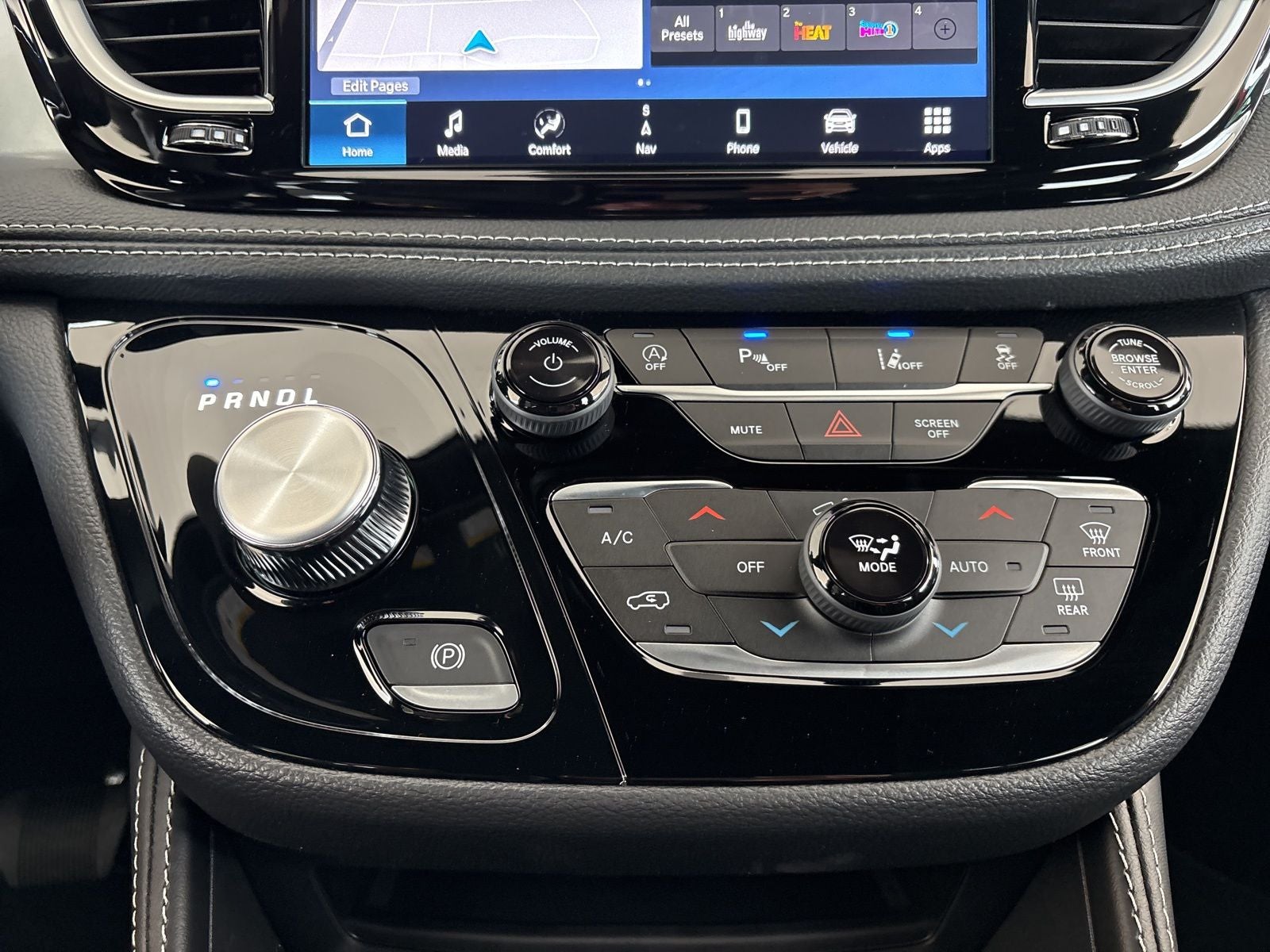 2026 Chrysler Pacifica PACIFICA LIMITED