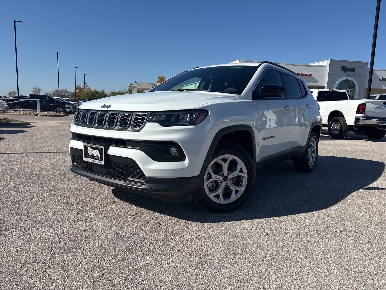 2026 Jeep Compass COMPASS LATITUDE 4X4