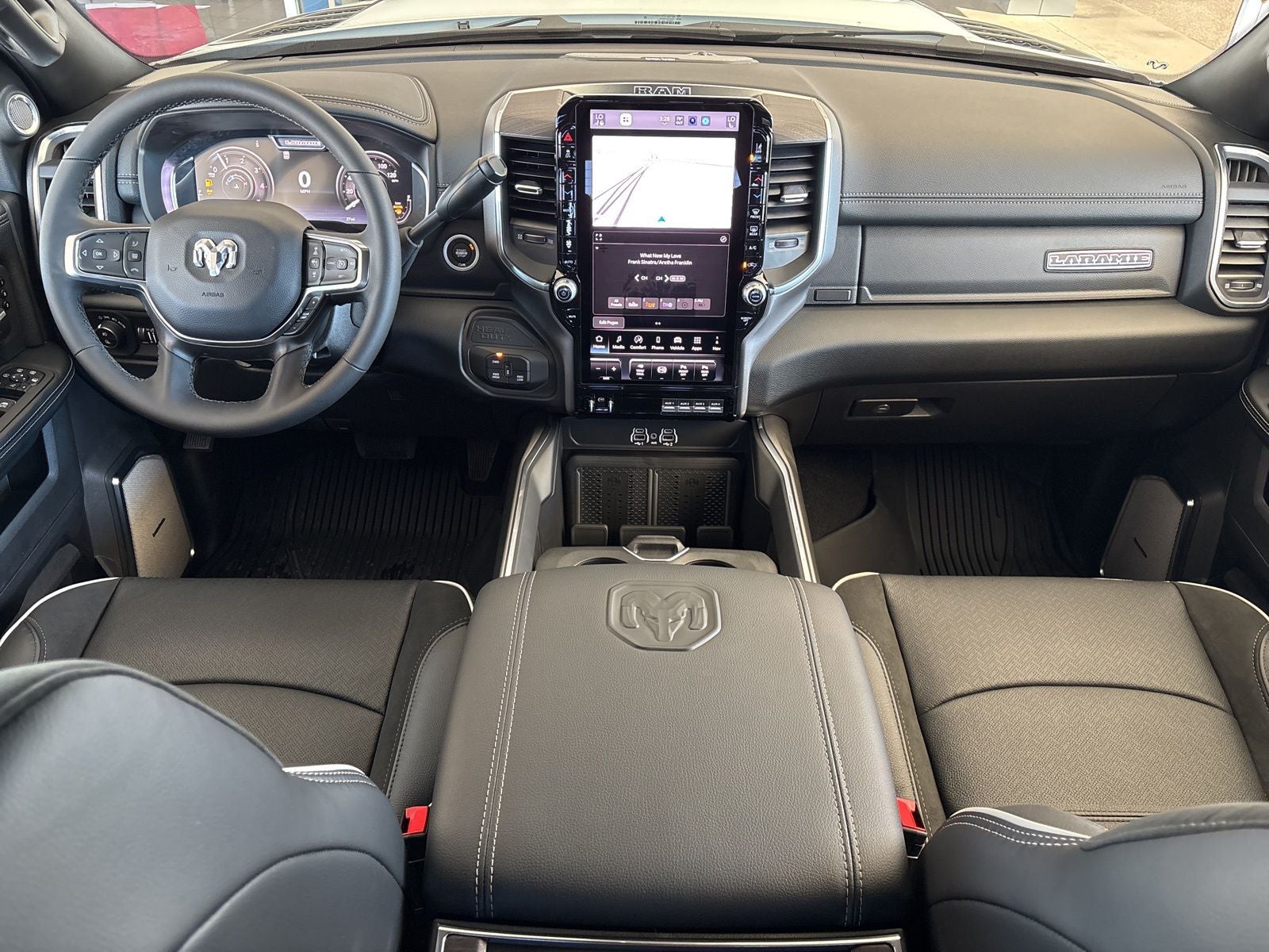 2026 RAM Ram 3500 RAM 3500 LARAMIE CREW CAB 4X4 8' BOX