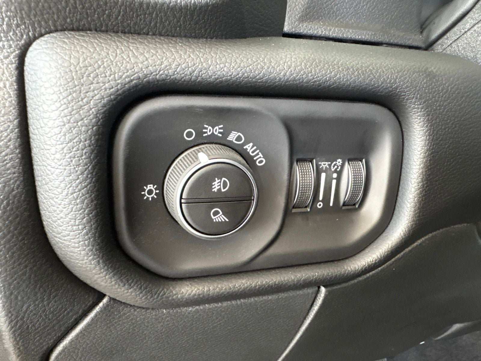 2027 RAM Ram 2500 Laramie