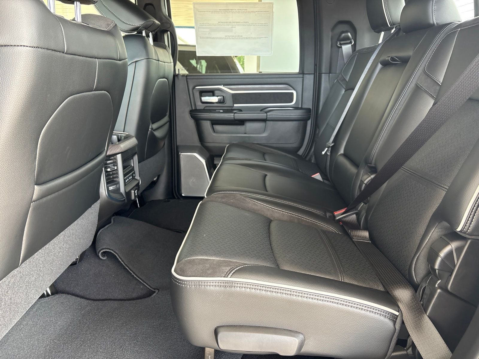 2026 RAM Ram 2500 RAM 2500 LARAMIE MEGA CAB 4X4 6'4' BOX