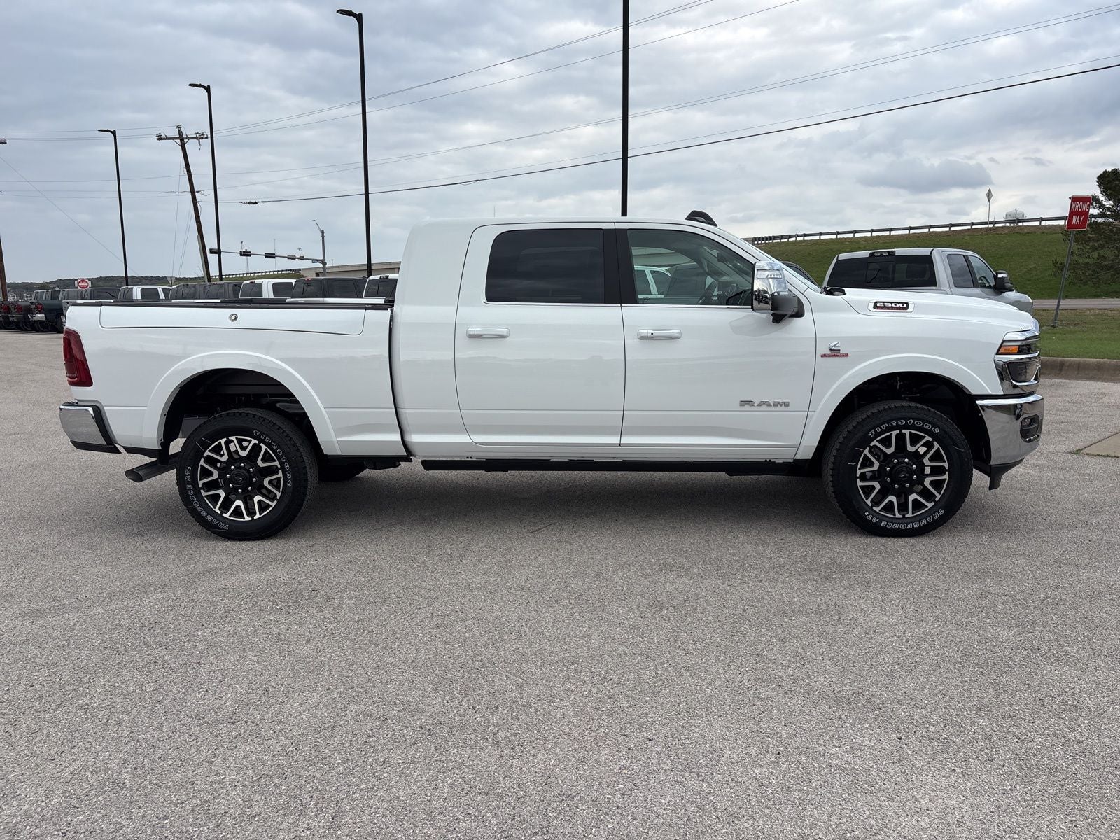 2026 RAM Ram 2500 RAM 2500 LIMITED LONGHORN MEGA CAB 4X4 6'4' BOX