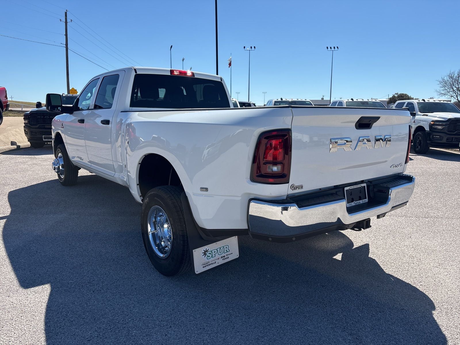 2026 RAM Ram 3500 RAM 3500 TRADESMAN CREW CAB 4X4 8' BOX