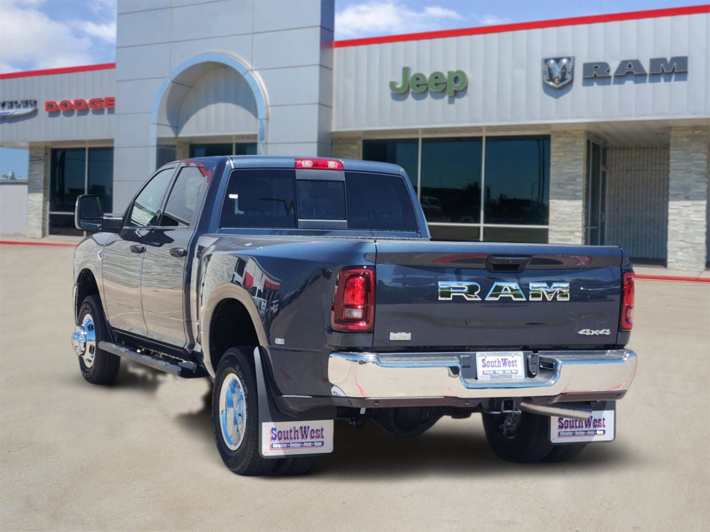 2026 RAM Ram 3500 RAM 3500 TRADESMAN CREW CAB 4X4 8' BOX