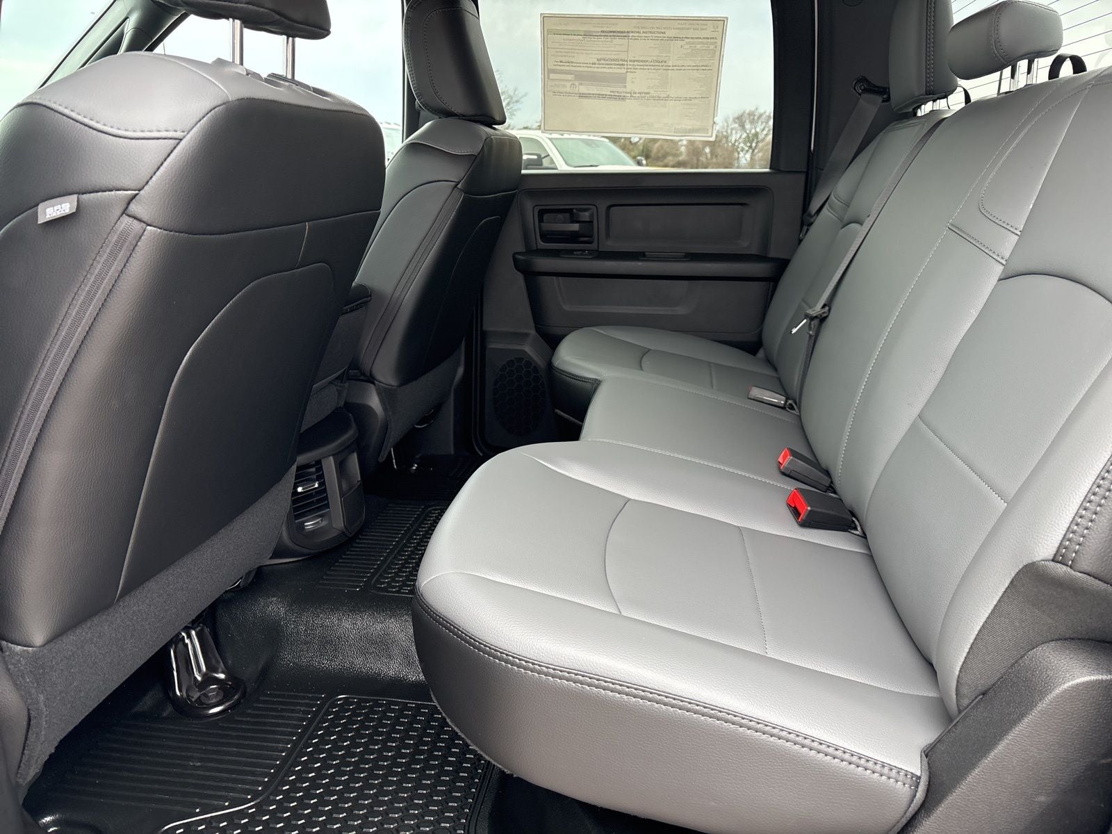 2026 RAM Ram 3500 RAM 3500 TRADESMAN CREW CAB 4X4 8' BOX