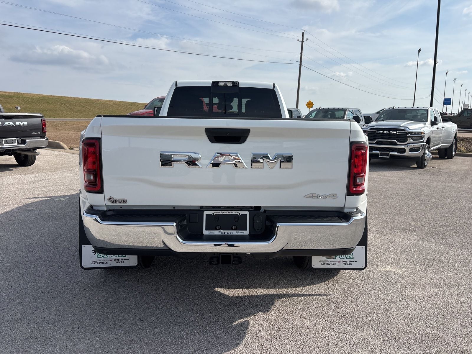 2026 RAM Ram 3500 RAM 3500 TRADESMAN CREW CAB 4X4 8' BOX