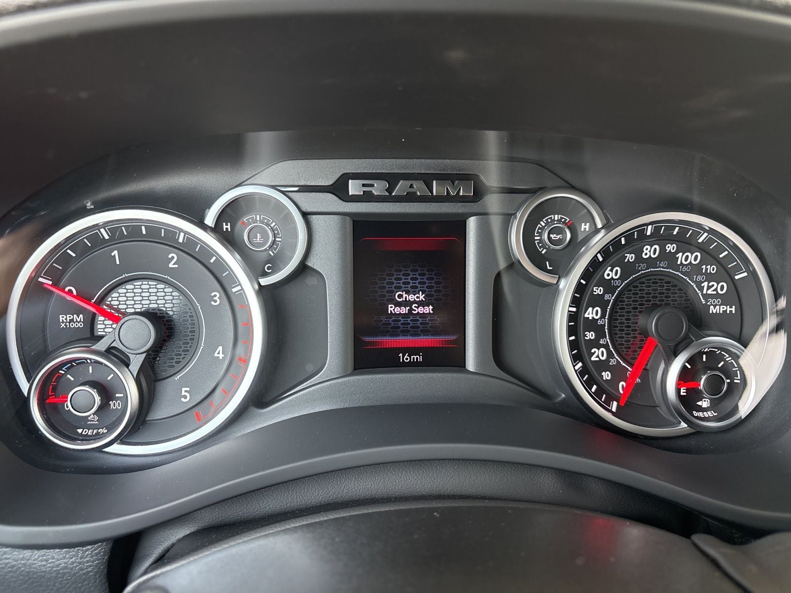 2026 RAM Ram 3500 RAM 3500 TRADESMAN CREW CAB 4X4 8' BOX