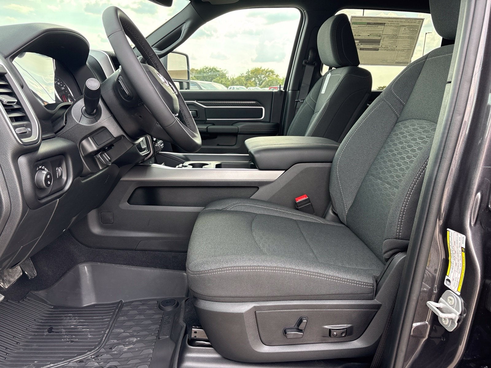 2027 RAM Ram 3500 RAM 3500 LONE STAR CREW CAB 4X4 8' BOX