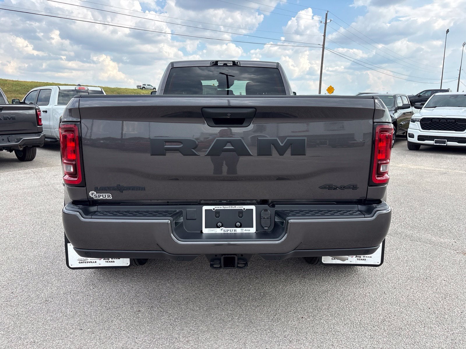 2027 RAM Ram 3500 RAM 3500 LONE STAR CREW CAB 4X4 8' BOX