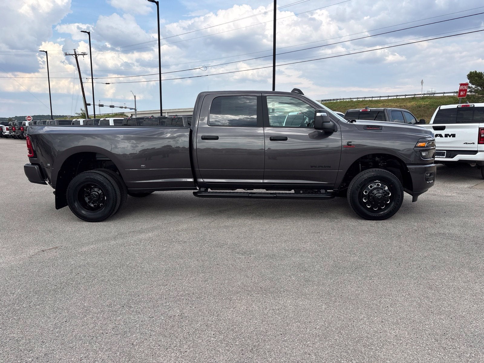 2027 RAM Ram 3500 RAM 3500 LONE STAR CREW CAB 4X4 8' BOX