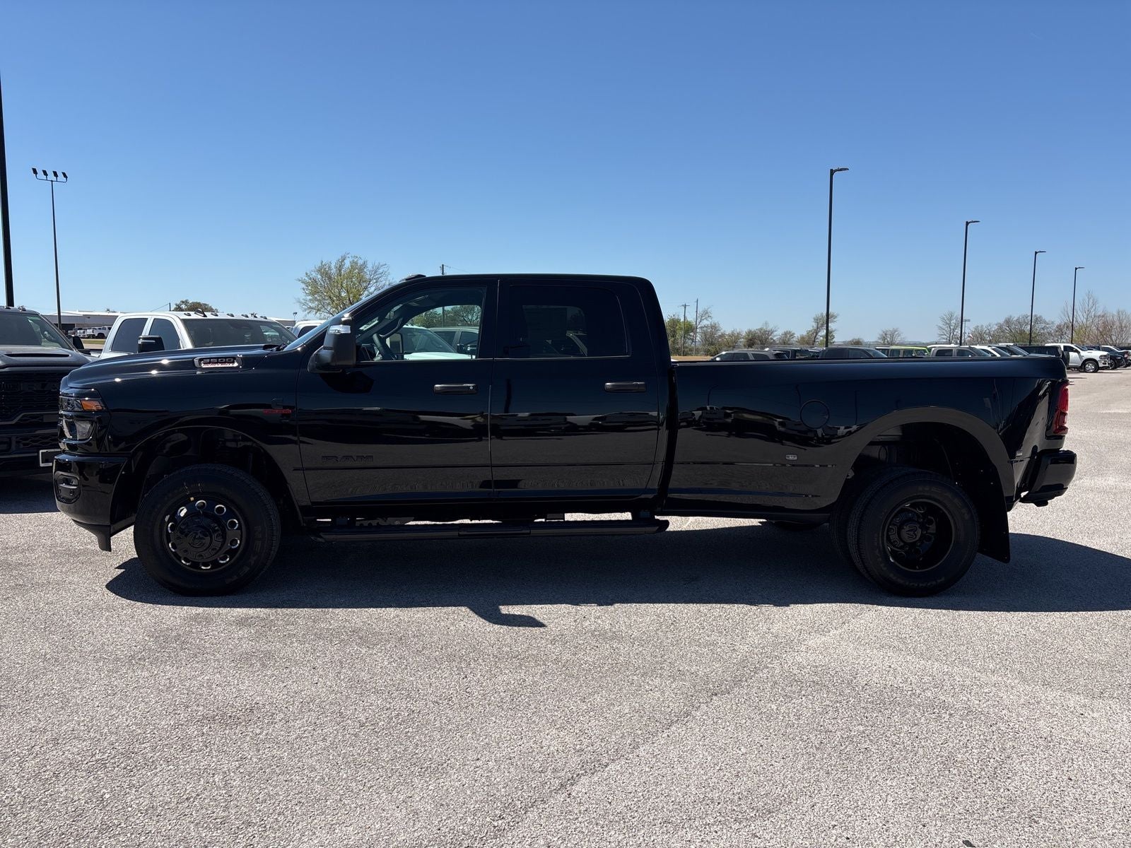2026 RAM Ram 3500 RAM 3500 LONE STAR CREW CAB 4X4 8' BOX