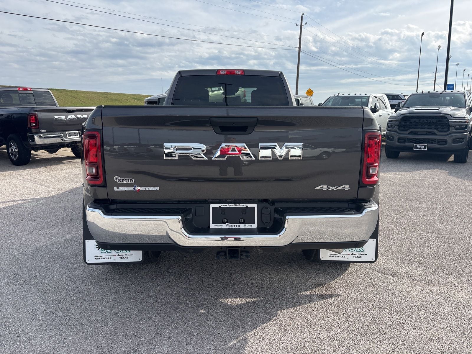 2026 RAM Ram 3500 RAM 3500 LONE STAR CREW CAB 4X4 8' BOX