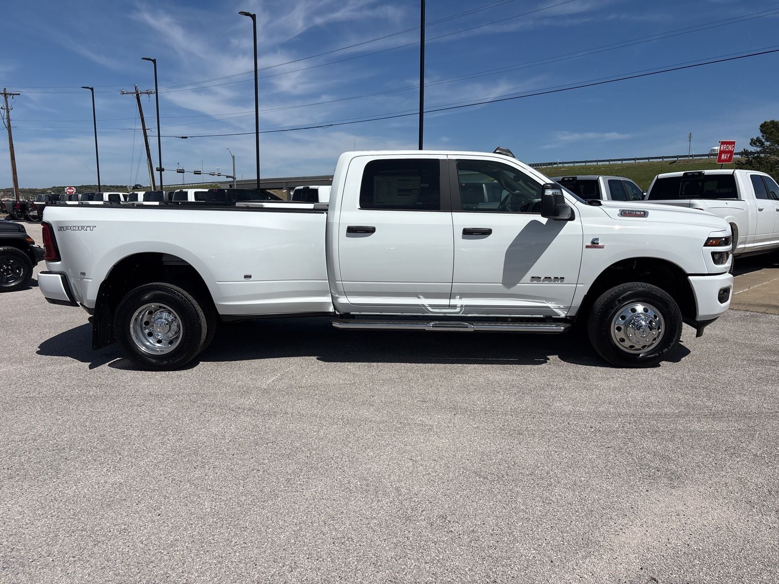 2026 RAM Ram 3500 RAM 3500 LONE STAR CREW CAB 4X4 8' BOX