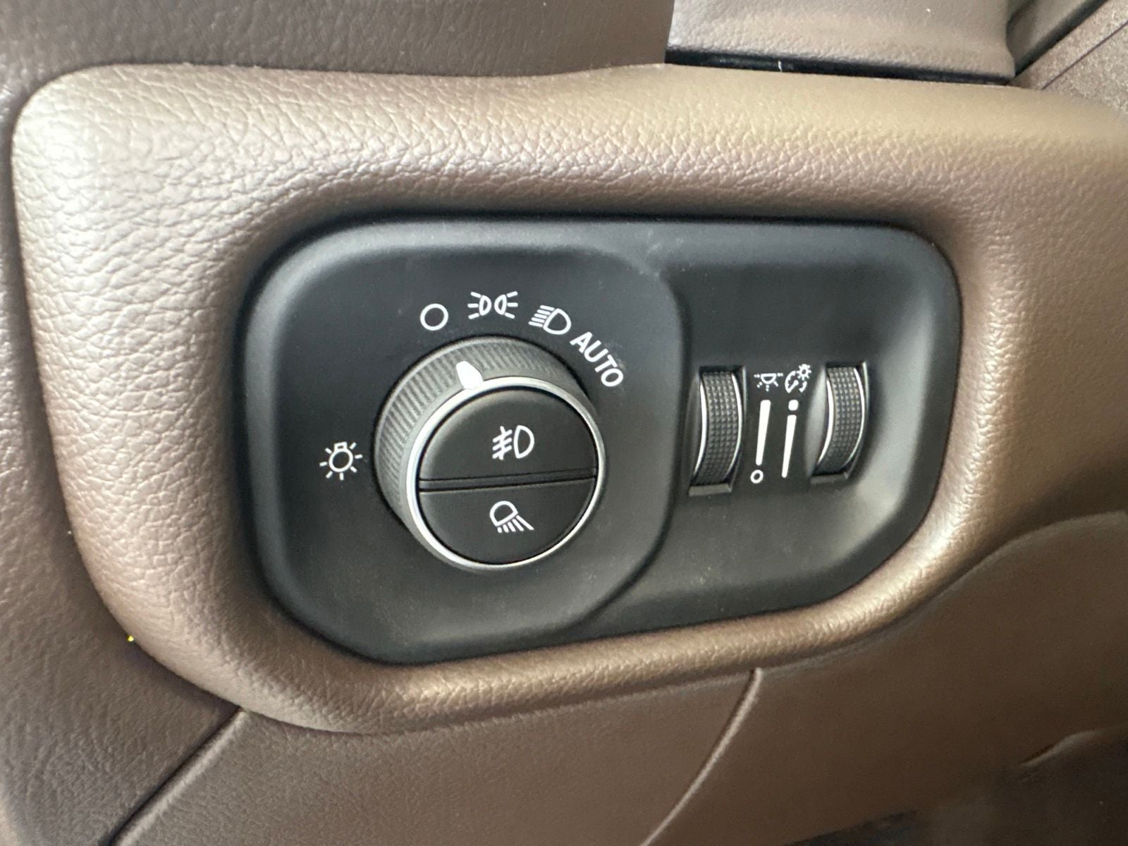 2027 RAM Ram 3500 Laramie