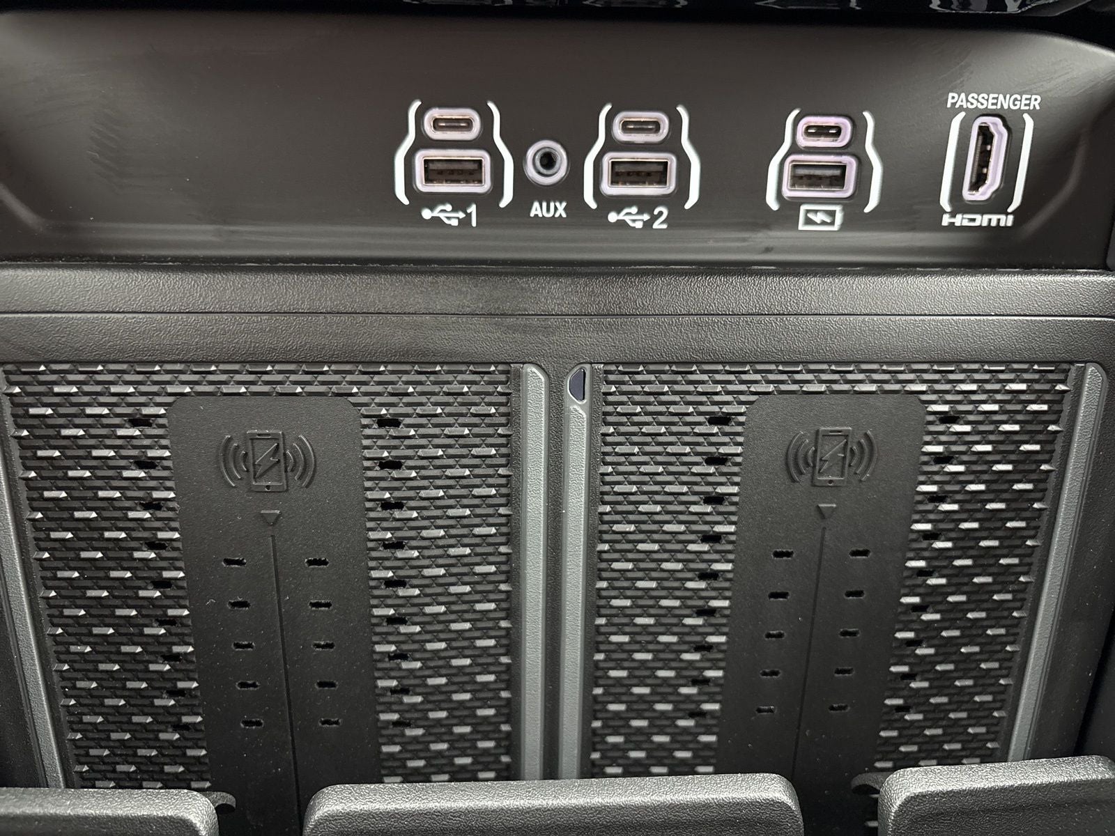 2026 RAM Ram 3500 RAM 3500 LIMITED MEGA CAB 4X4 6'4' BOX