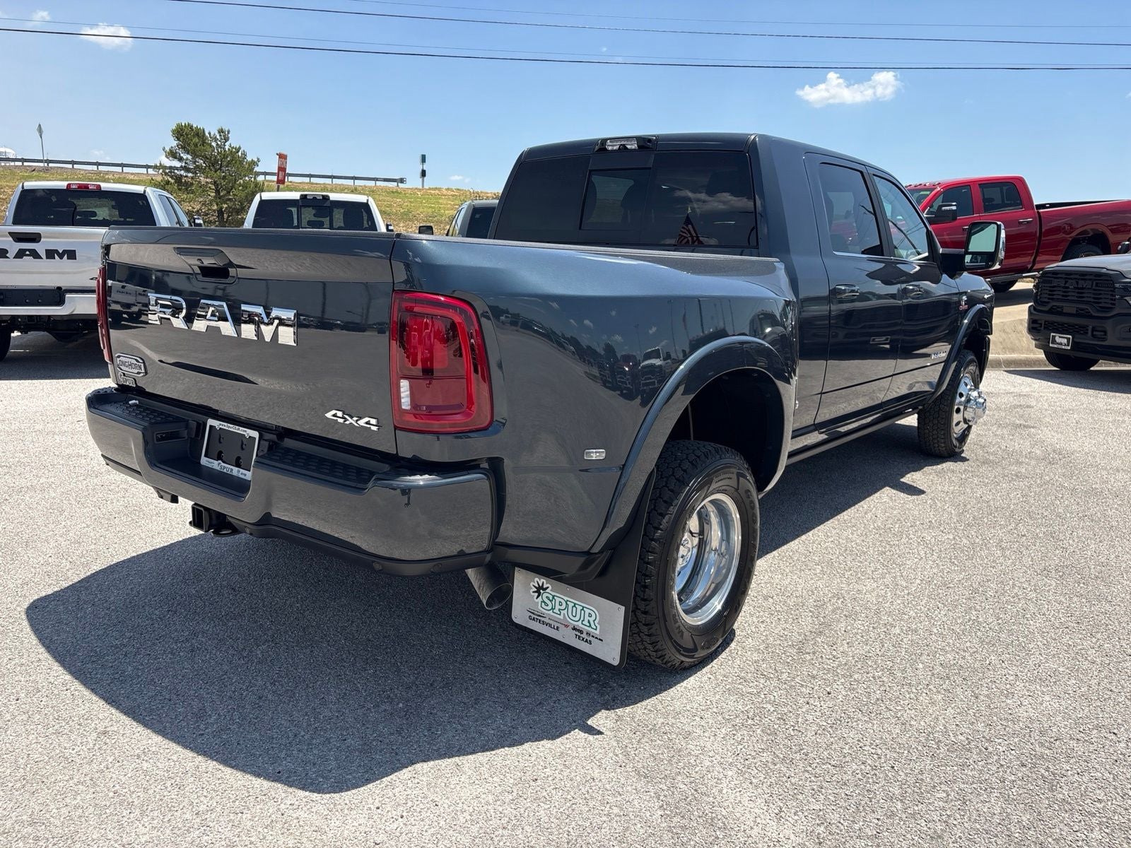 2026 RAM Ram 3500 RAM 3500 LIMITED LONGHORN MEGA CAB 4X4 6'4' BOX