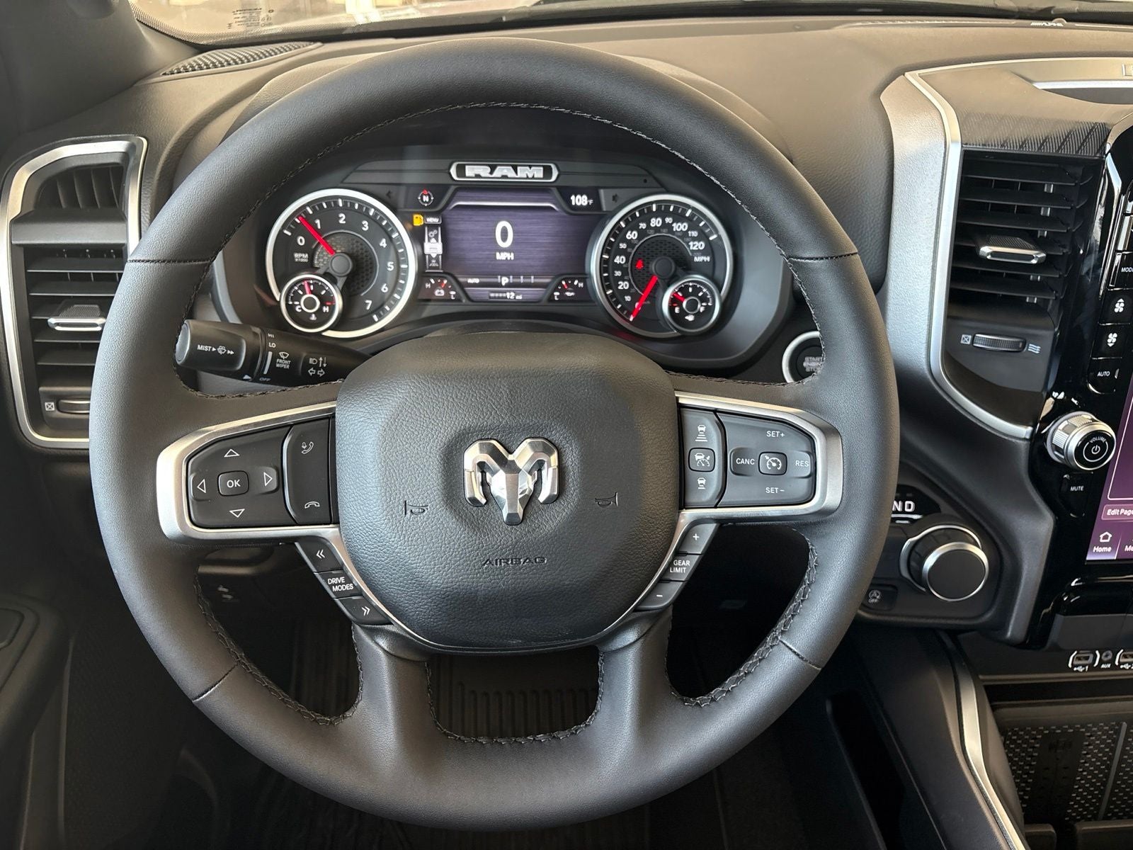 2026 RAM Ram 1500 RAM 1500 LONE STAR CREW CAB 4X2 5'7' BOX