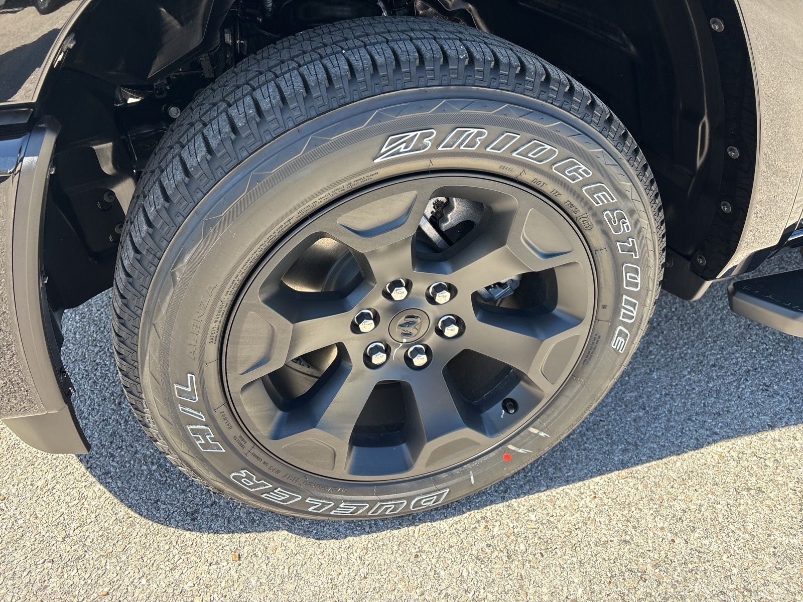 2026 RAM Ram 1500 RAM 1500 LONE STAR CREW CAB 4X2 5'7' BOX