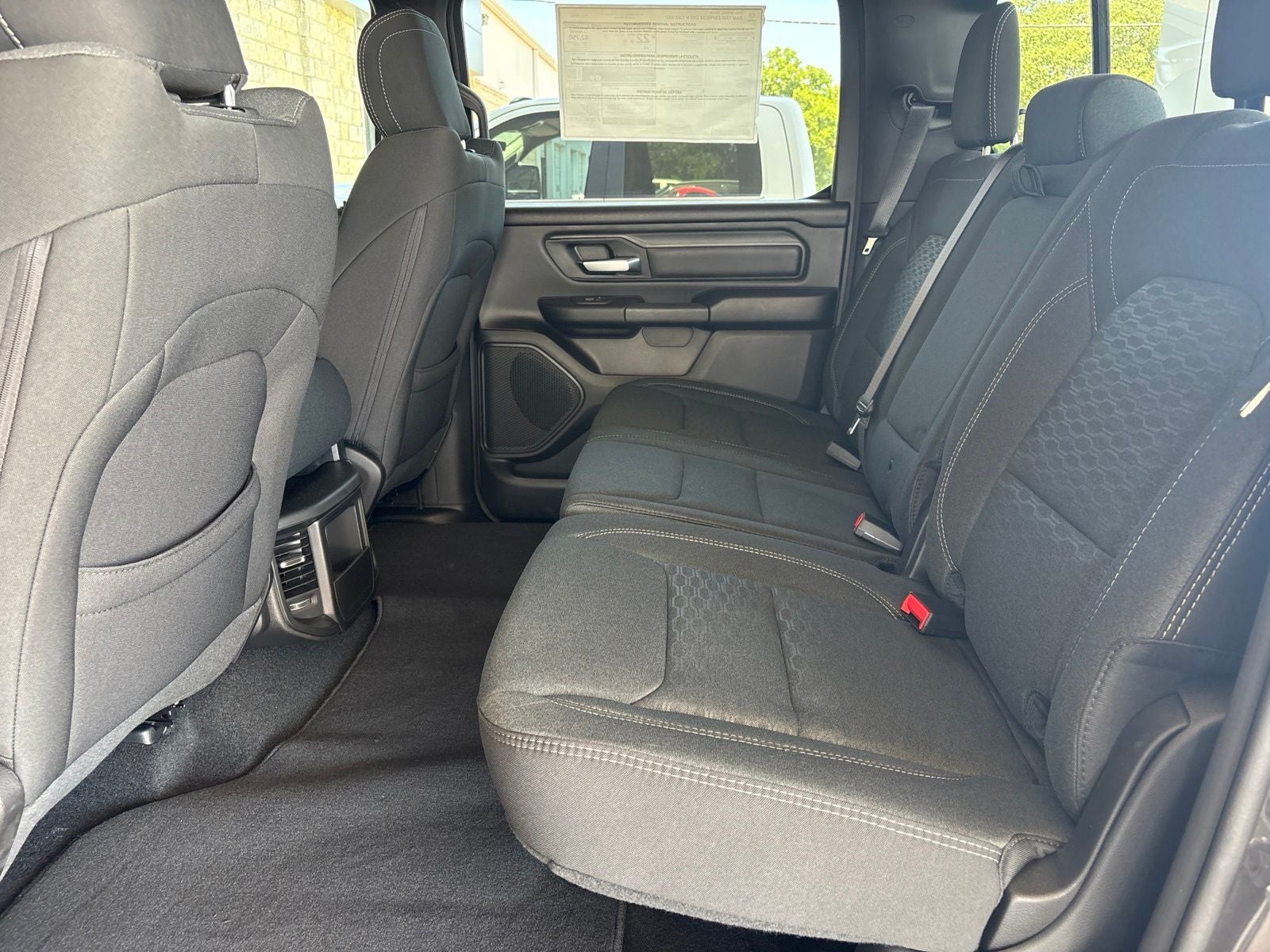 2026 RAM Ram 1500 RAM 1500 EXPRESS CREW CAB 4X2 5'7' BOX