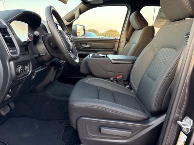 2026 RAM Ram 1500 RAM 1500 EXPRESS CREW CAB 4X2 5'7' BOX