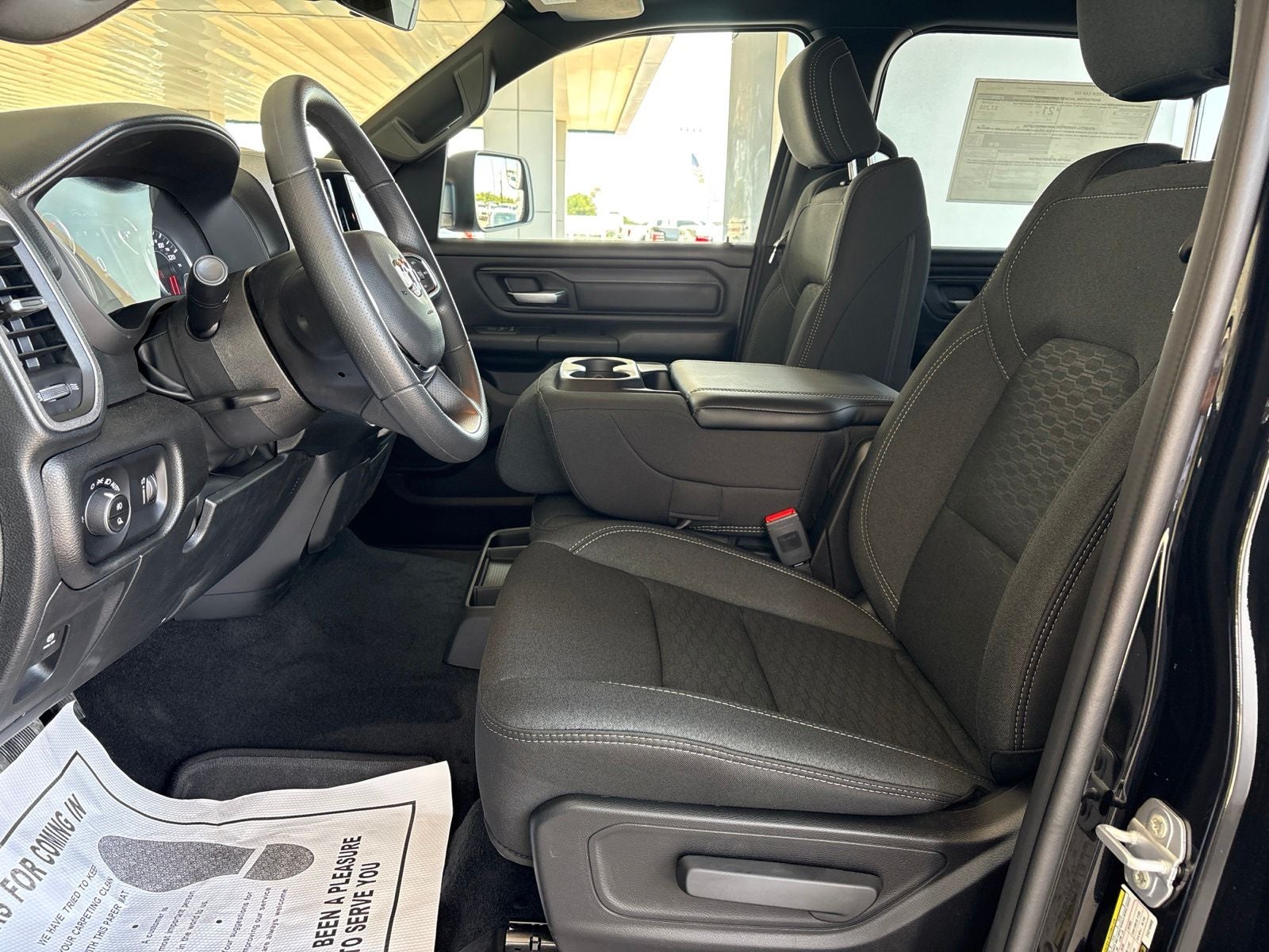 2026 RAM Ram 1500 RAM 1500 EXPRESS CREW CAB 4X2 5'7' BOX