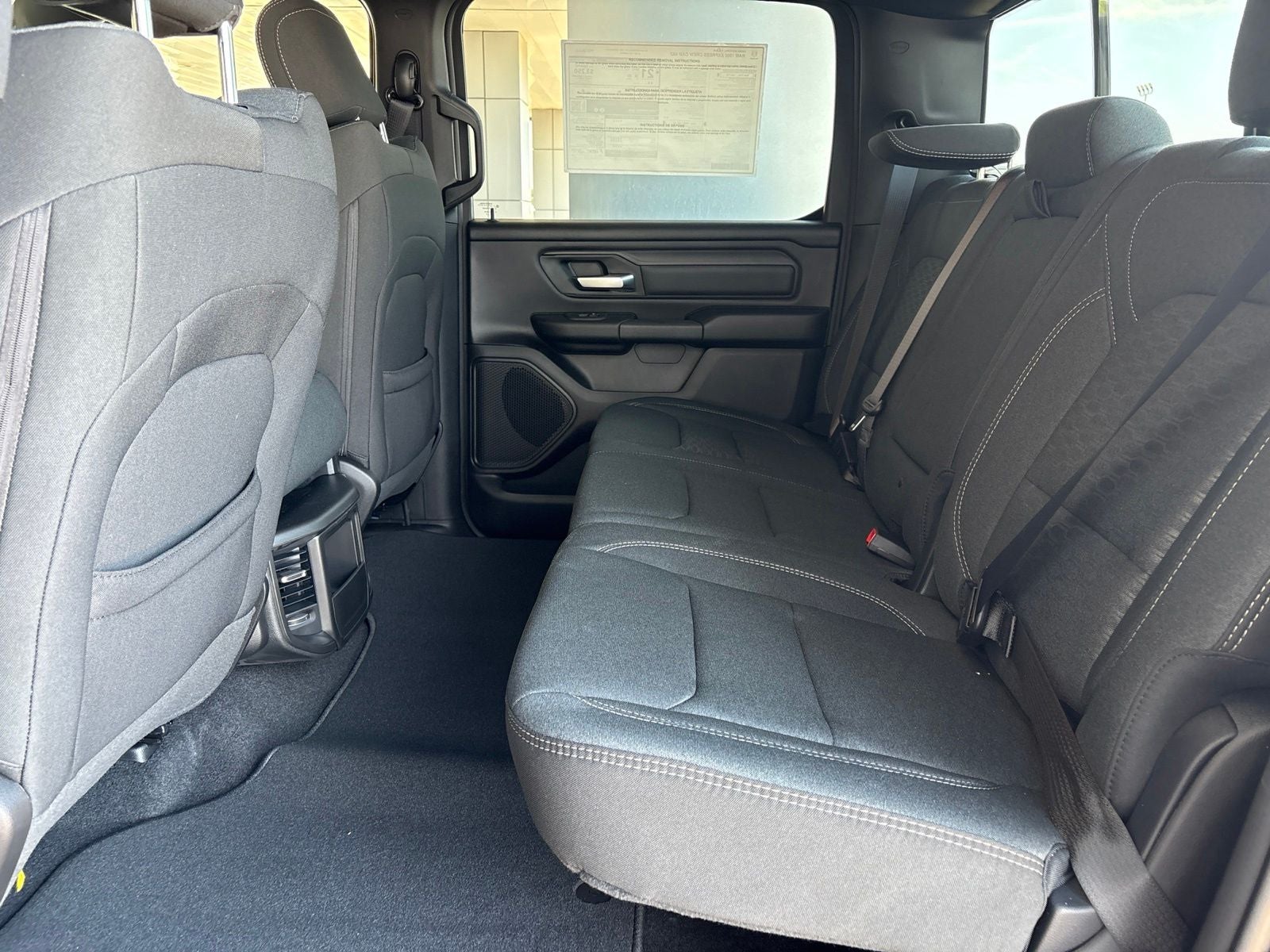 2026 RAM Ram 1500 RAM 1500 EXPRESS CREW CAB 4X2 5'7' BOX