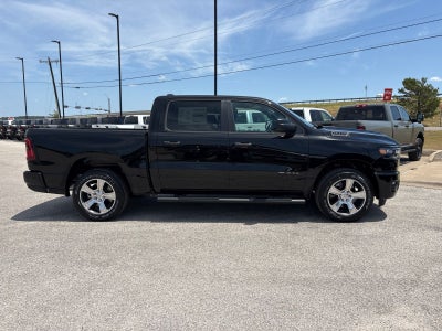 2026 RAM Ram 1500 RAM 1500 EXPRESS CREW CAB 4X2 5'7' BOX