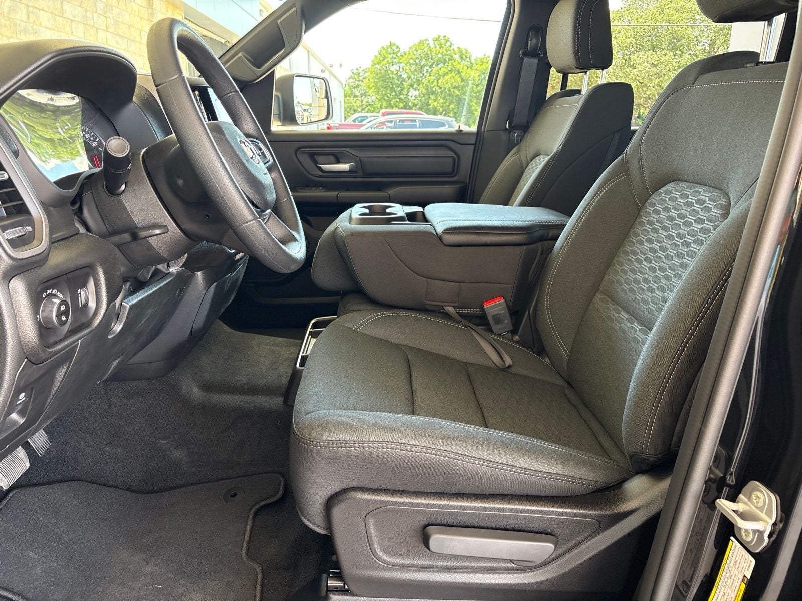 2026 RAM Ram 1500 RAM 1500 EXPRESS CREW CAB 4X2 5'7' BOX