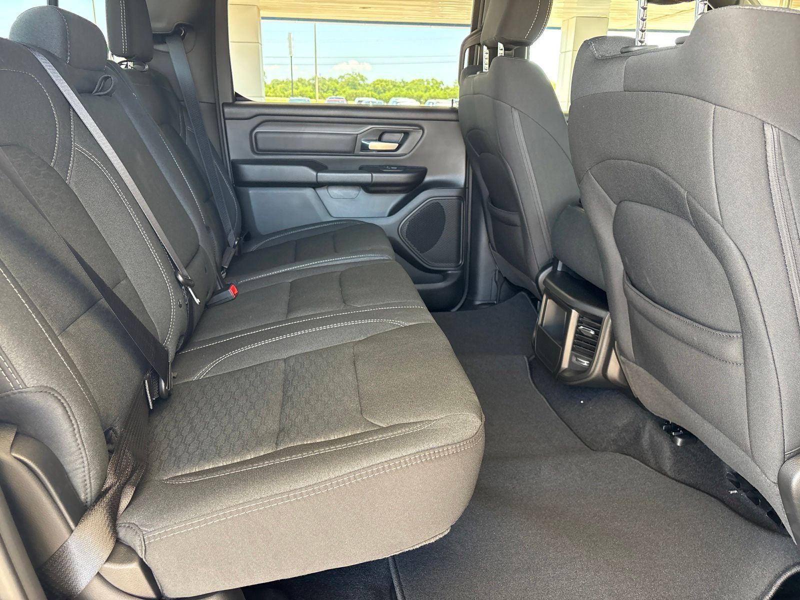 2026 RAM Ram 1500 RAM 1500 EXPRESS CREW CAB 4X2 5'7' BOX