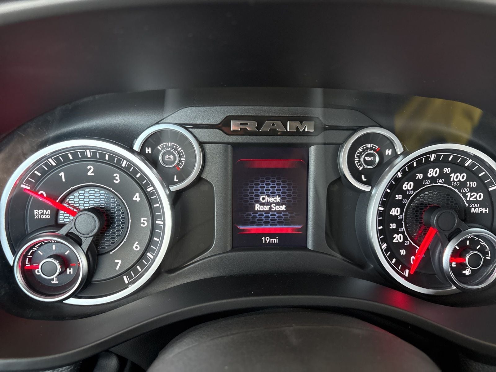 2026 RAM Ram 1500 RAM 1500 LONE STAR CREW CAB 4X4 5'7' BOX