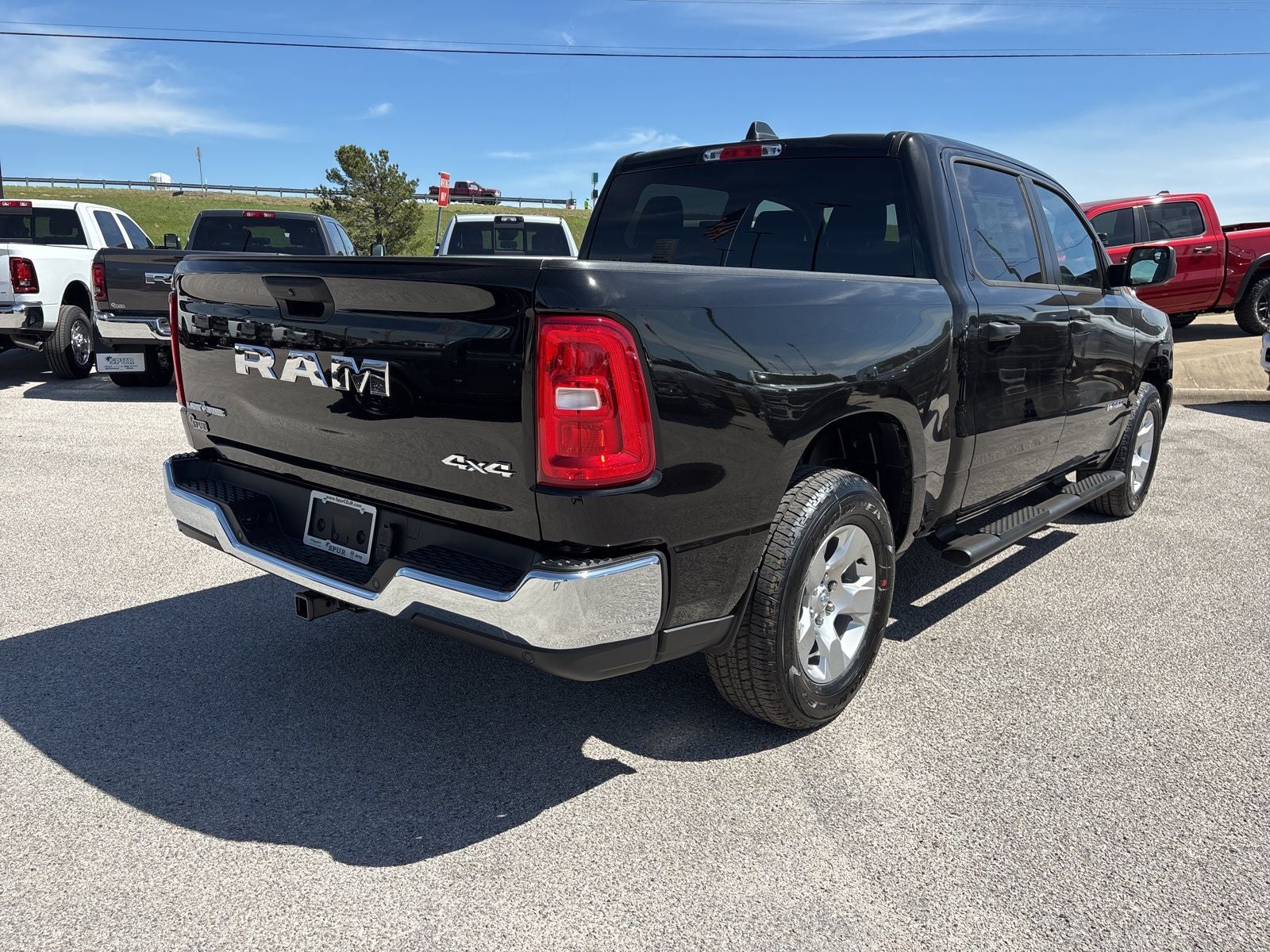2026 RAM Ram 1500 RAM 1500 LONE STAR CREW CAB 4X4 5'7' BOX