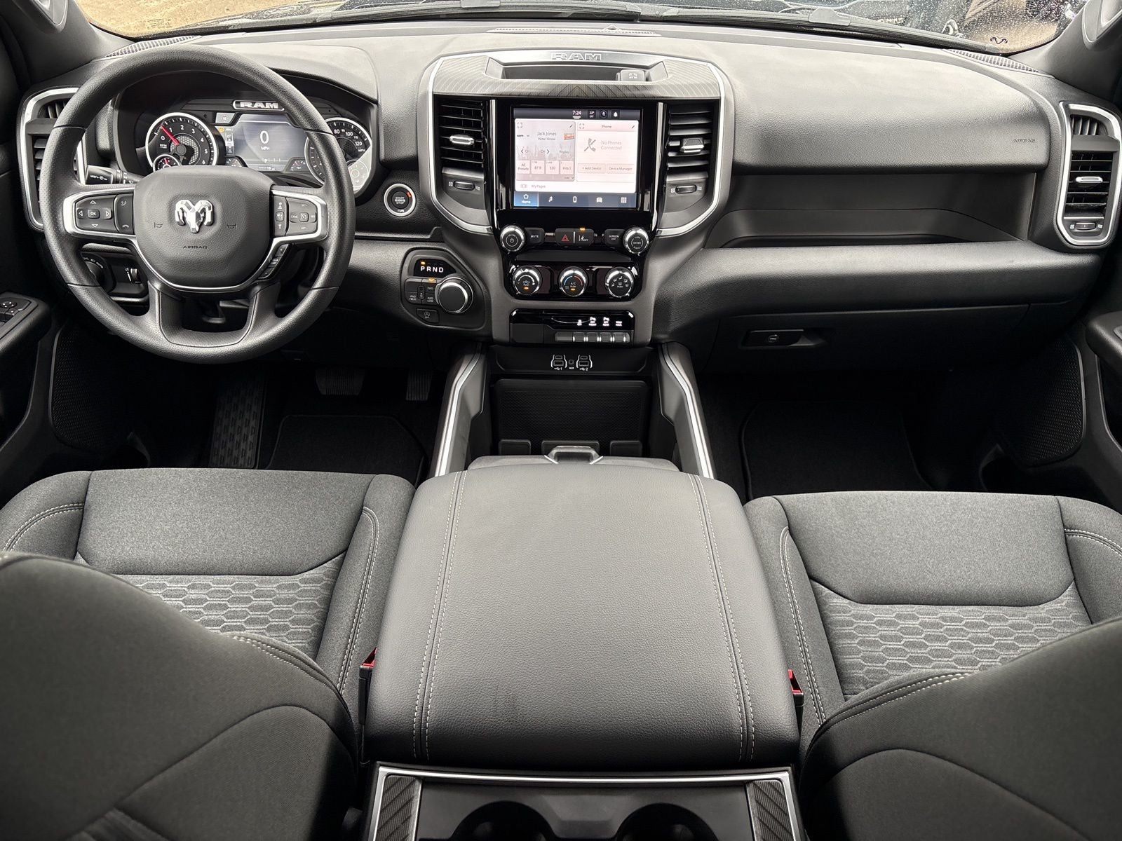 2026 RAM Ram 1500 RAM 1500 EXPRESS CREW CAB 4X4 5'7' BOX