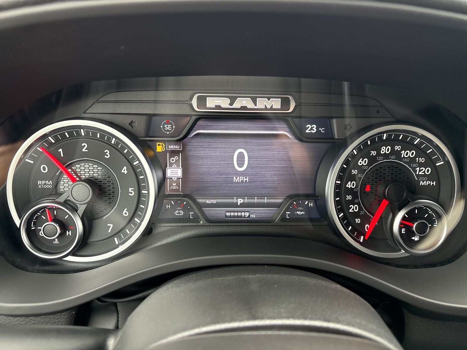 2026 RAM Ram 1500 RAM 1500 LONE STAR CREW CAB 4X4 5'7' BOX