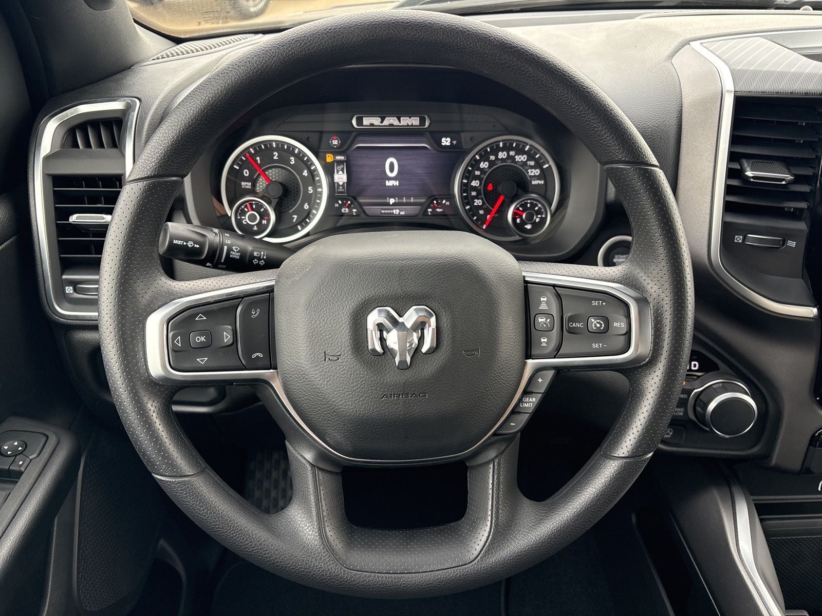 2026 RAM Ram 1500 RAM 1500 EXPRESS CREW CAB 4X4 5'7' BOX