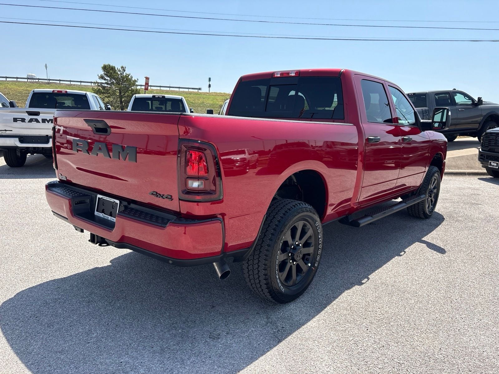 2026 RAM Ram 2500 RAM 2500 BLACK EXPRESS CREW CAB 4X4 6'4' BOX