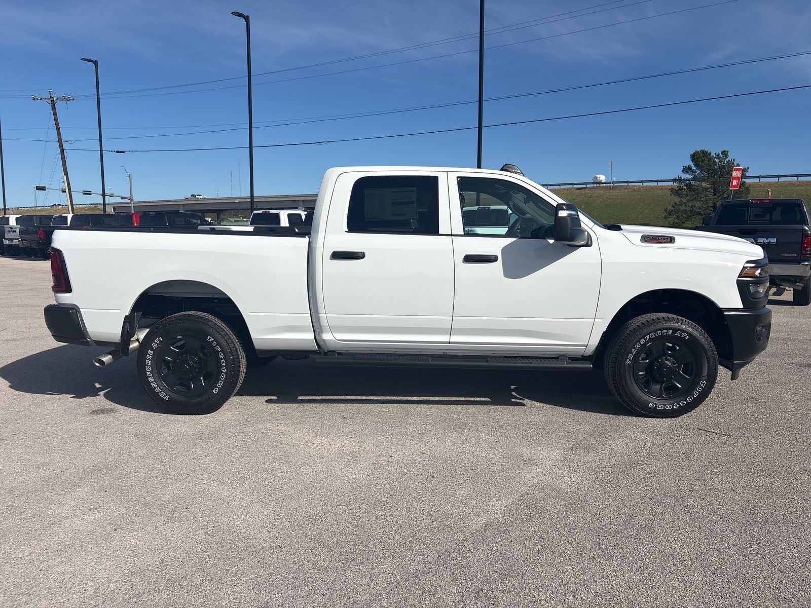 2026 RAM Ram 2500 RAM 2500 TRADESMAN CREW CAB 4X4 6'4' BOX