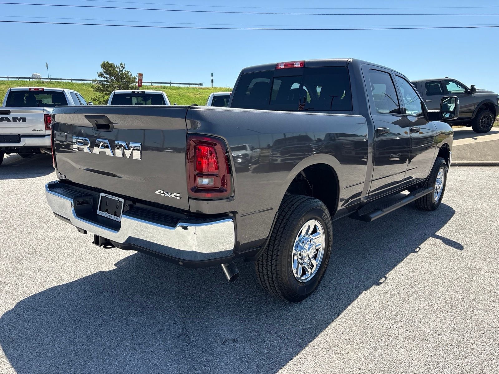 2026 RAM Ram 2500 RAM 2500 TRADESMAN CREW CAB 4X4 6'4' BOX