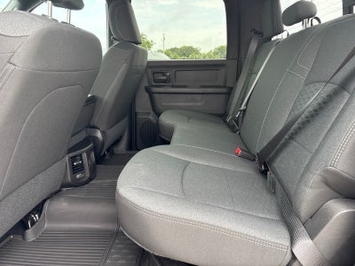 2026 RAM Ram 2500 RAM 2500 BLACK EXPRESS CREW CAB 4X4 6'4' BOX