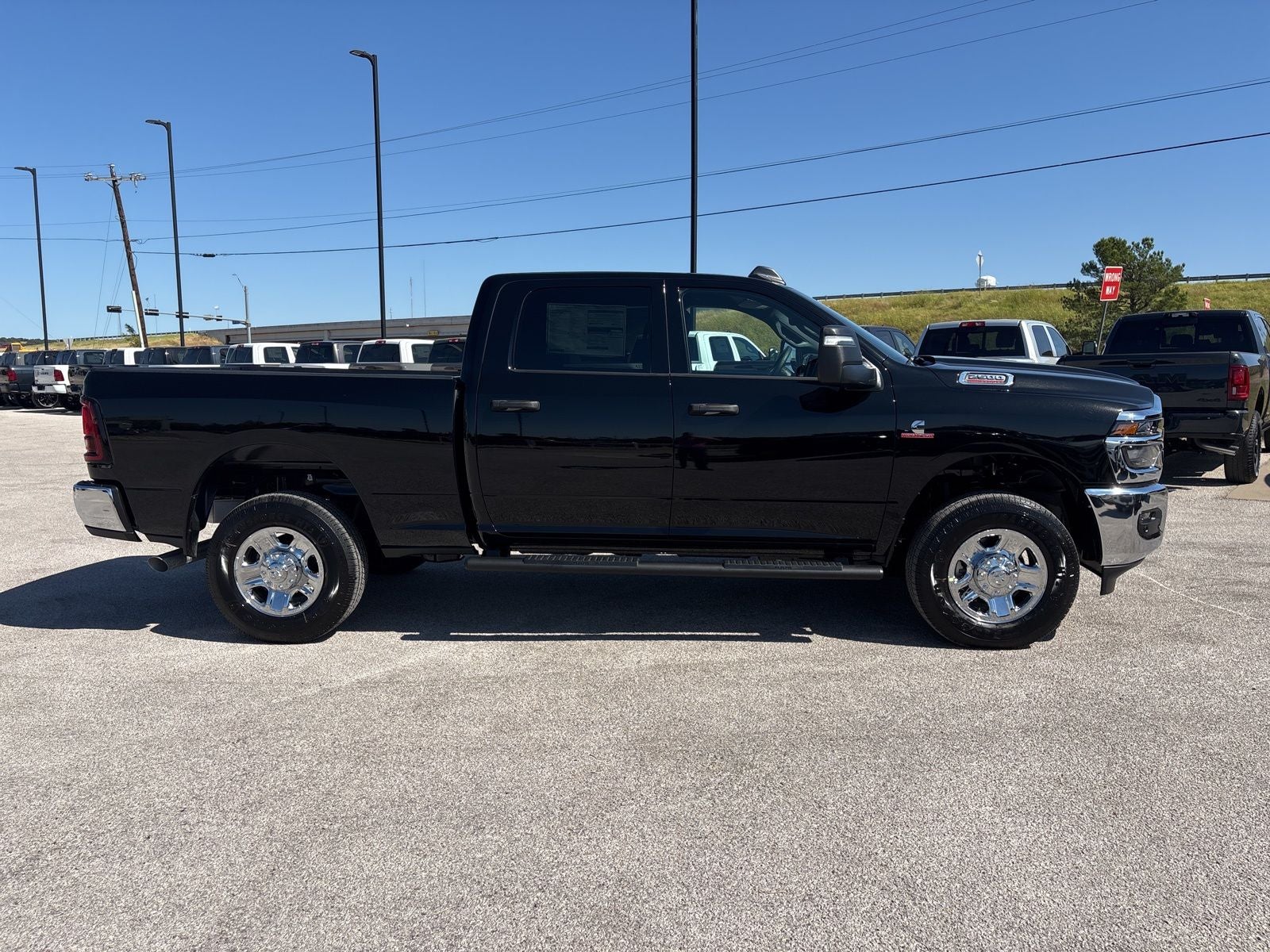 2026 RAM Ram 2500 RAM 2500 TRADESMAN CREW CAB 4X4 6'4' BOX