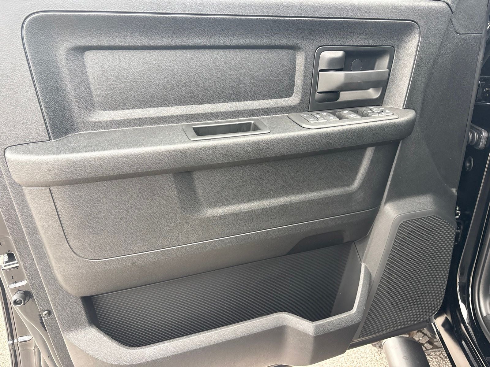 2026 RAM Ram 2500 RAM 2500 WARLOCK CREW CAB 4X4 6'4' BOX