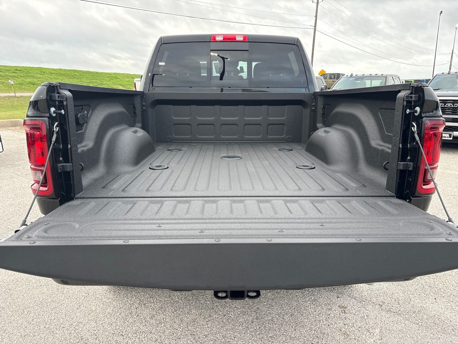 2026 RAM Ram 2500 RAM 2500 WARLOCK CREW CAB 4X4 6'4' BOX
